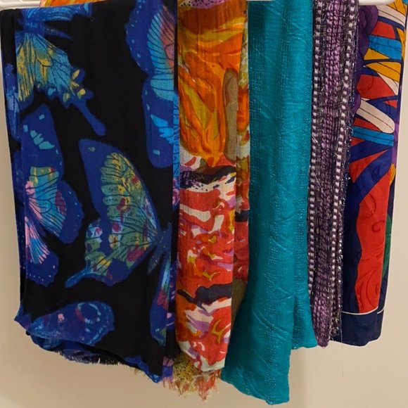 Not-So-Mystery Box / Mystery Bundle Bright Scarves - Picture 1 of 1